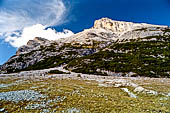 Parco Naturale Fanes-Senes-Braies. Escursione al Rifugio Fanes. Verso il passo Tadega (Ju de l'Ega). 